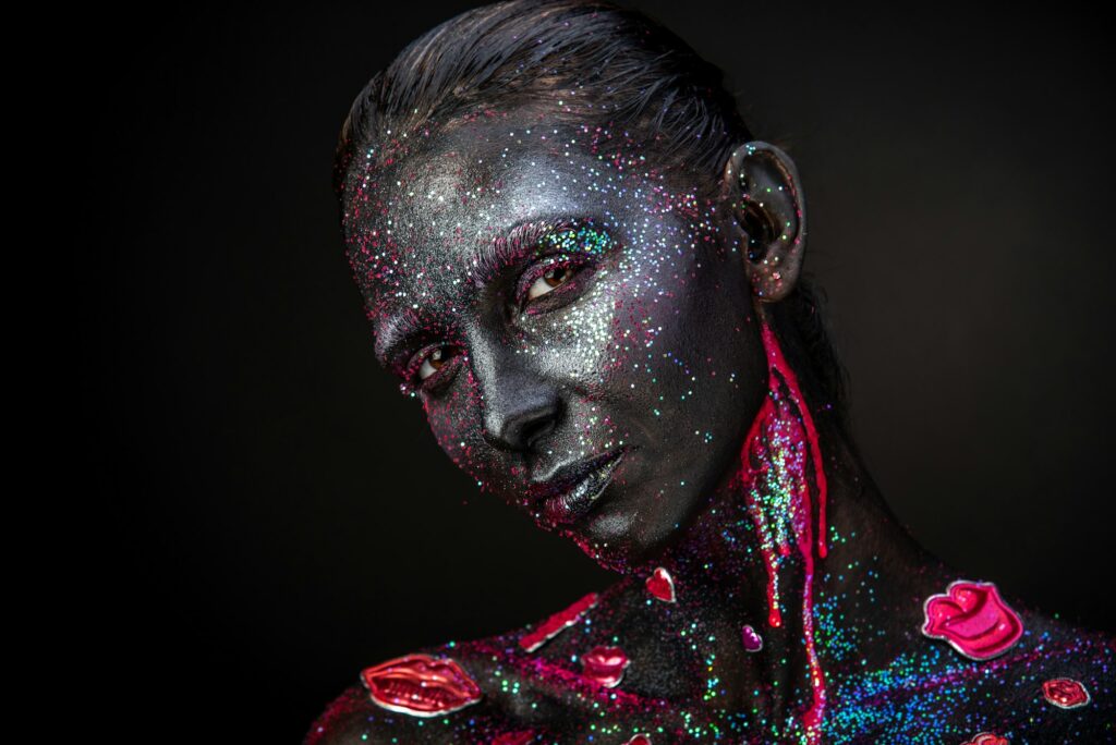 mystical-makeup-of-a-woman-in-the-dark.jpg